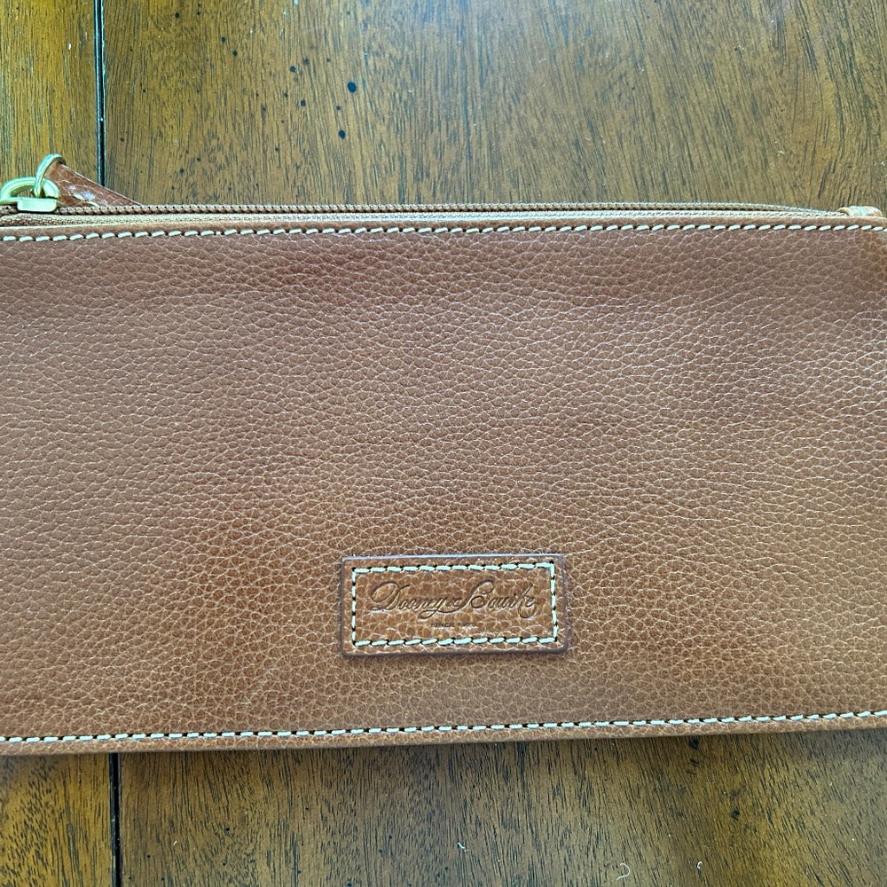 Dooney & Bourke Document Holder